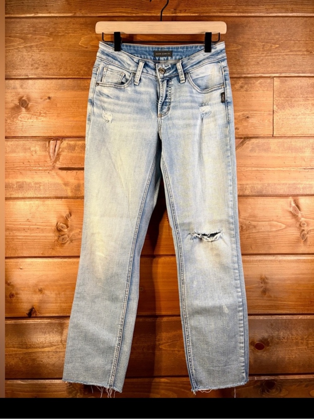 Silver Jeans 28x27 Light Blue Distressed Straight Leg Jeans 💙